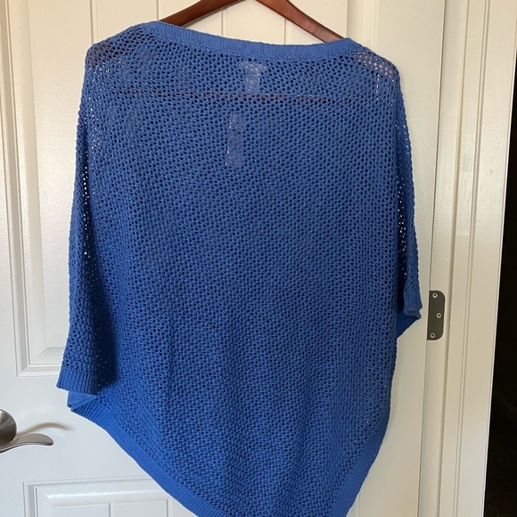 Crochet poncho from J.Jill. - Picture 2 of 4